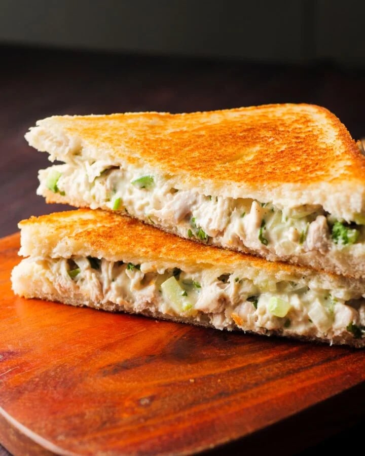 Classic Stack (Chicken Sandwich)